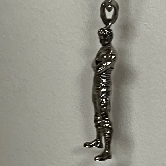 Roronoa Zoro One Piece Charm Pendant Necklace Silver 24" Box Chain Luffy - Picture 6 of 9